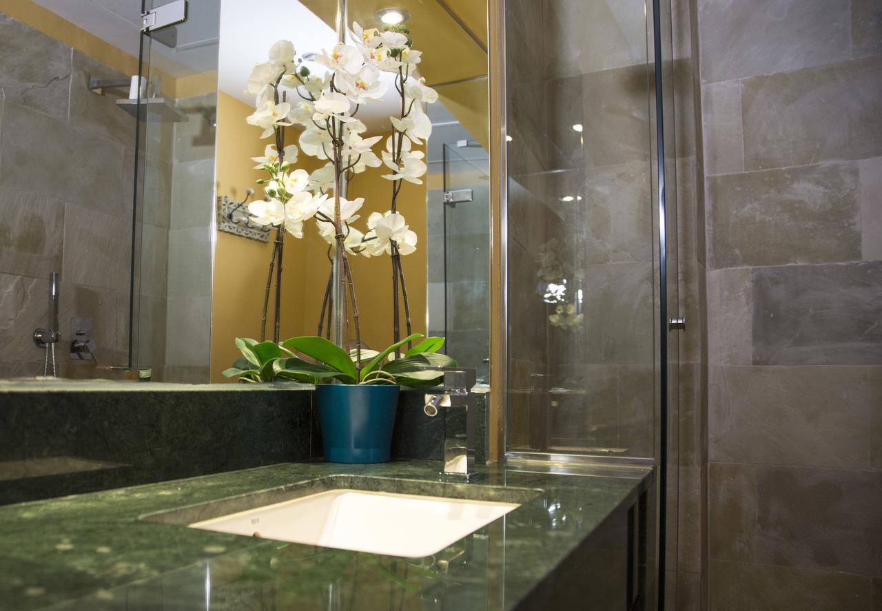 Alohamundi Quevedo Apartment เซบีญา ภายนอก รูปภาพ