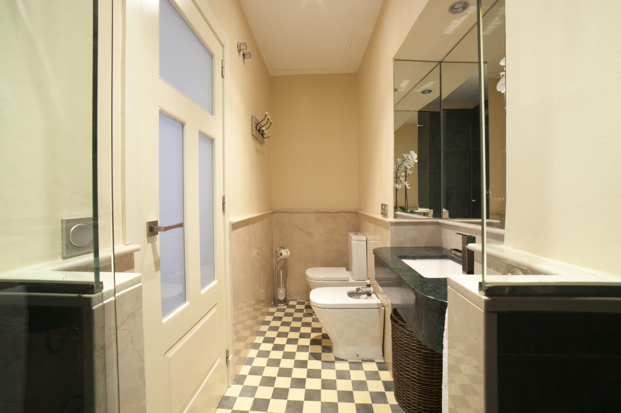 Alohamundi Quevedo Apartment เซบีญา ภายนอก รูปภาพ