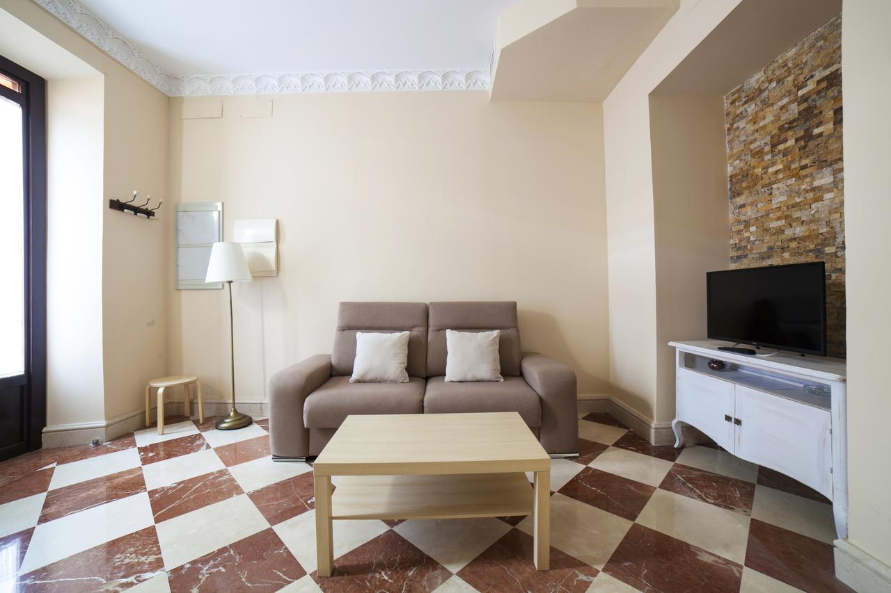 Alohamundi Quevedo Apartment เซบีญา ภายนอก รูปภาพ