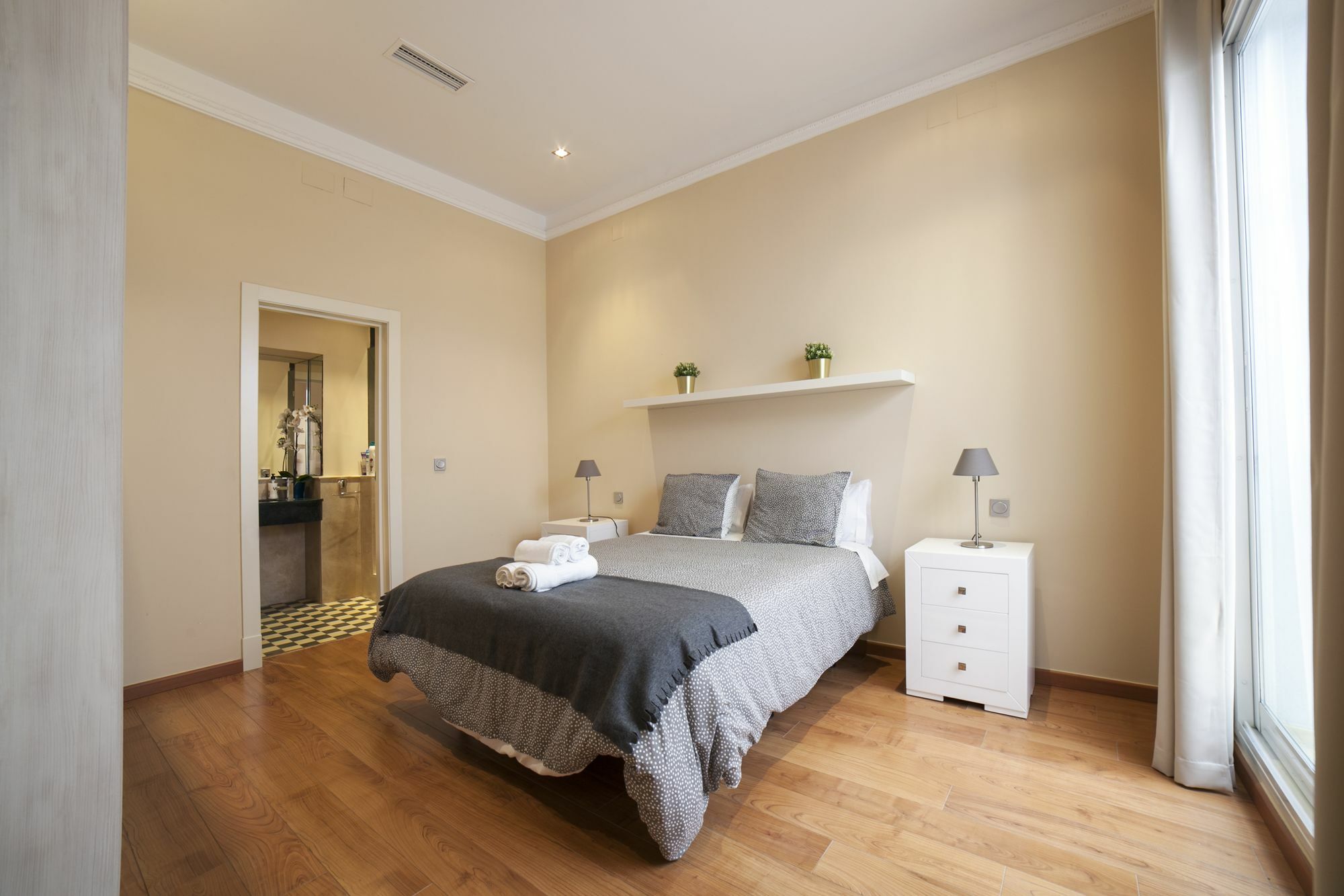 Alohamundi Quevedo Apartment เซบีญา ภายนอก รูปภาพ