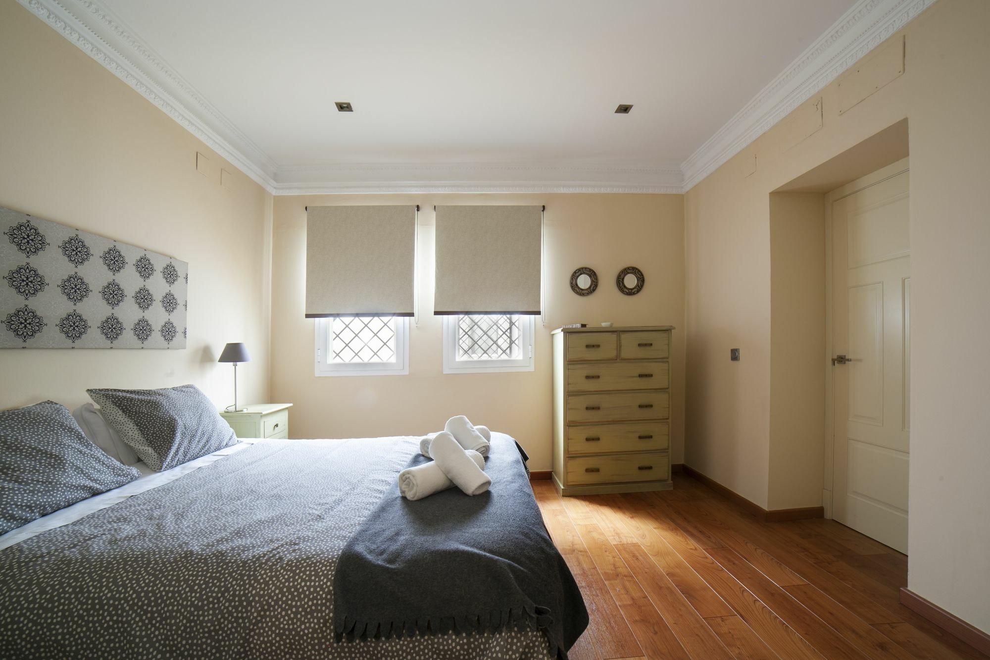 Alohamundi Quevedo Apartment เซบีญา ภายนอก รูปภาพ
