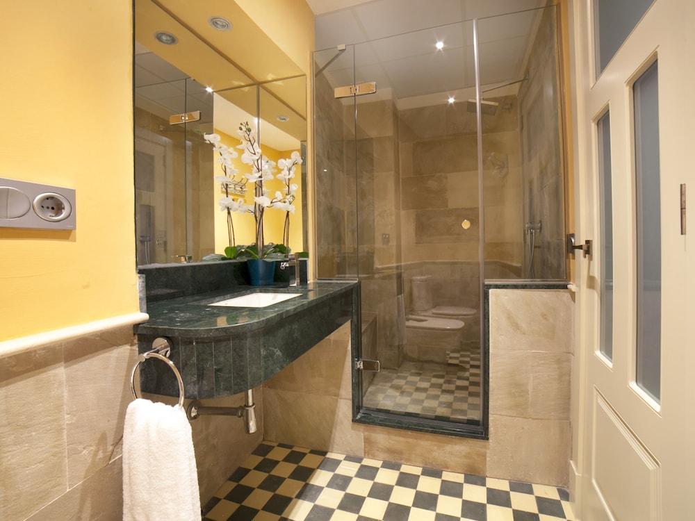 Alohamundi Quevedo Apartment เซบีญา ภายนอก รูปภาพ